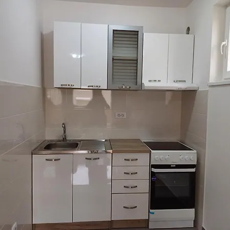 דירה Completely New One Bedroom *